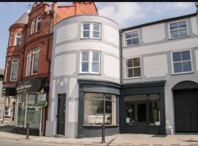 Hand Apartment, Llanrwst, Conwy, Snowdonia